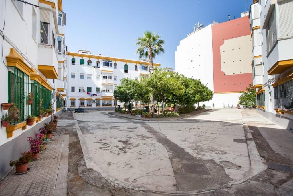 Apartamento A Los Pies Del Alcazar Севилья Экстерьер фото